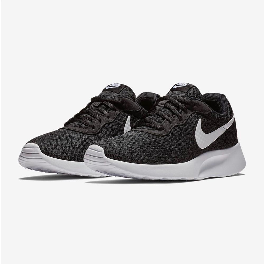 Womens Nike Tanjun Sz 11